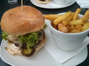 Yes burgers are good...